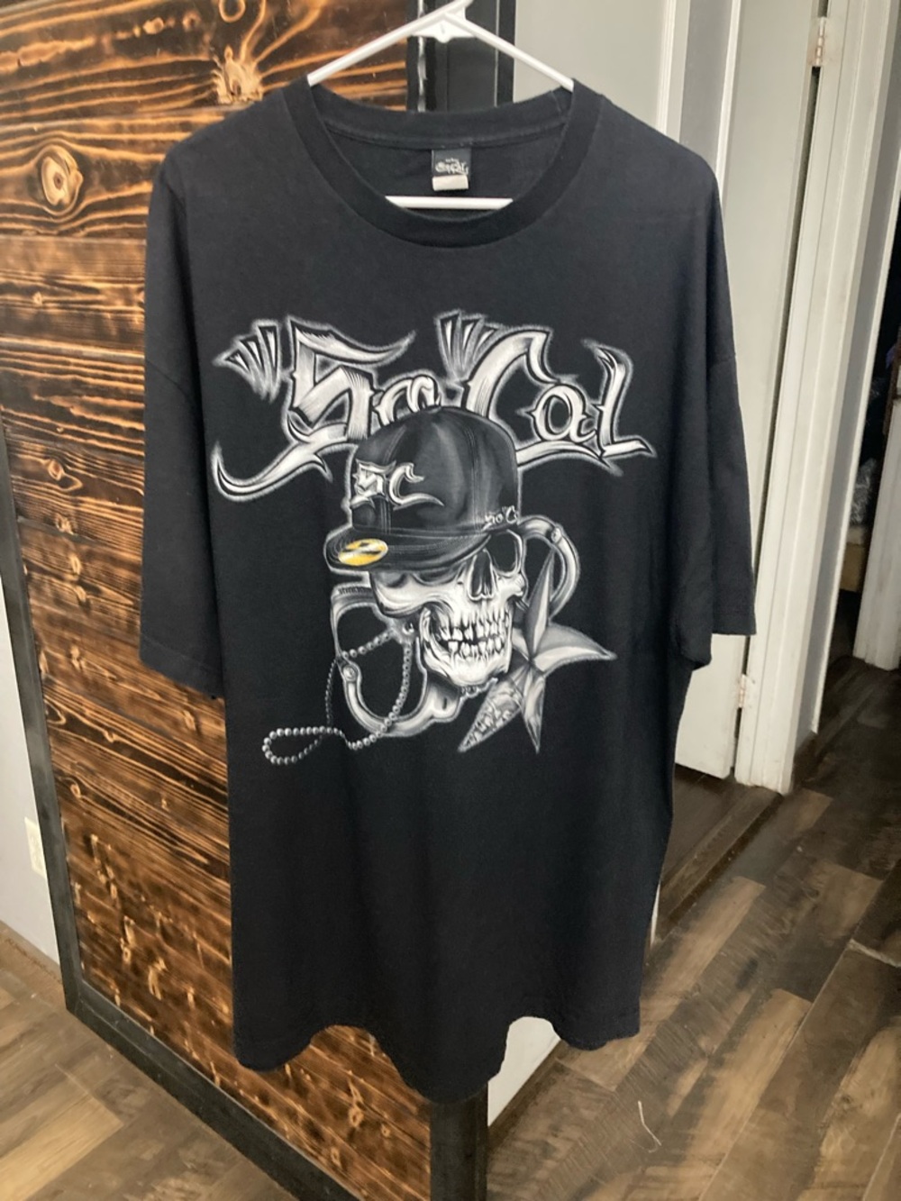Black Graphic Skull Short-Sleeve Men's T-Shirt